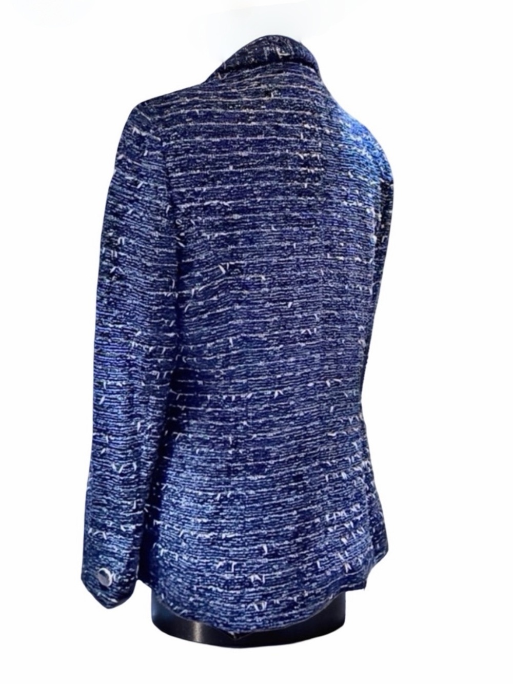 Zenobia Blue Tweed Suit | Chanel-Inspired Textured Blazer & Skirt | Like-New | 8 - Picture 6 of 15